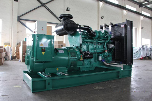 花垣320kw康明斯柴油发电车出租组图片 花垣320kw康明斯柴油发电车出租组图片